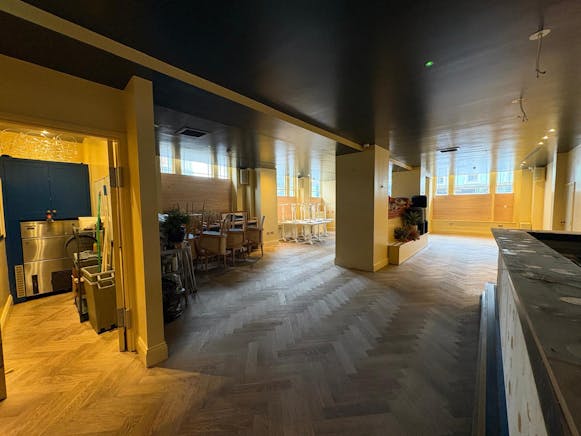 109-111 Broadway, Leigh-On-Sea, Retail To Let - WhatsApp Image 2026-03-04 at 12.57.16 (4).jpeg