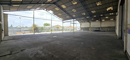 Warehouse 2B, Rippleside Commercial Estate, Barking, Industrial / Warehouse To Let - 20240624_121322.jpg