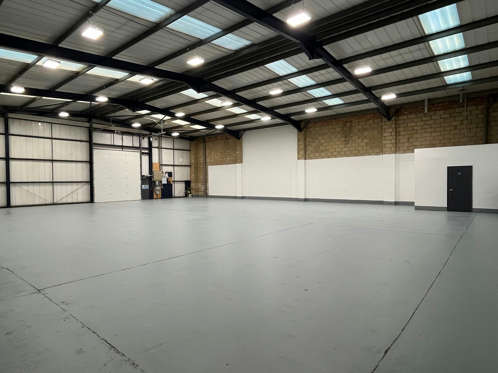 Unit 5 Hillmead Industrial Estate, Marshall Road, Swindon, Industrial To Let - Warehouse 001.jpg