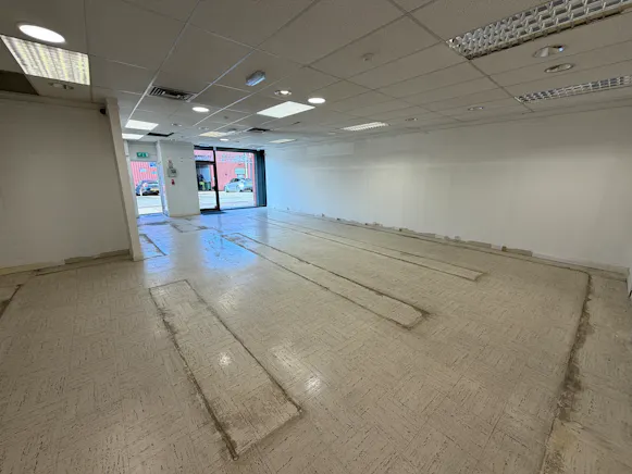 Unit 16, Perth, Industrial / Other To Let - IMG_7273.JPG