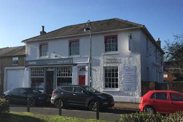 Antrobus House Business Centre, 18 College Street, Petersfield, Offices / Serviced Offices To Let - front of Antrobus House.JPG