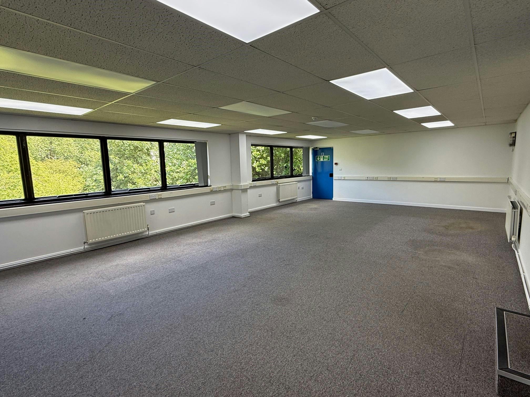 Unit 6 Cobham Centre, Westmead Industrial Estate, Swindon, Industrial To Let - Internal 003.jpg