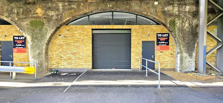 Arch 102, Cable Street, Shadwell, London, Industrial To Let - 20260706_175459 - Edited.jpg