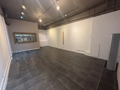 12C Meeting House Lane, Brighton, Retail To Let - 237ddeb4478e413e2554407aa9c640fc-img-7972.jpg