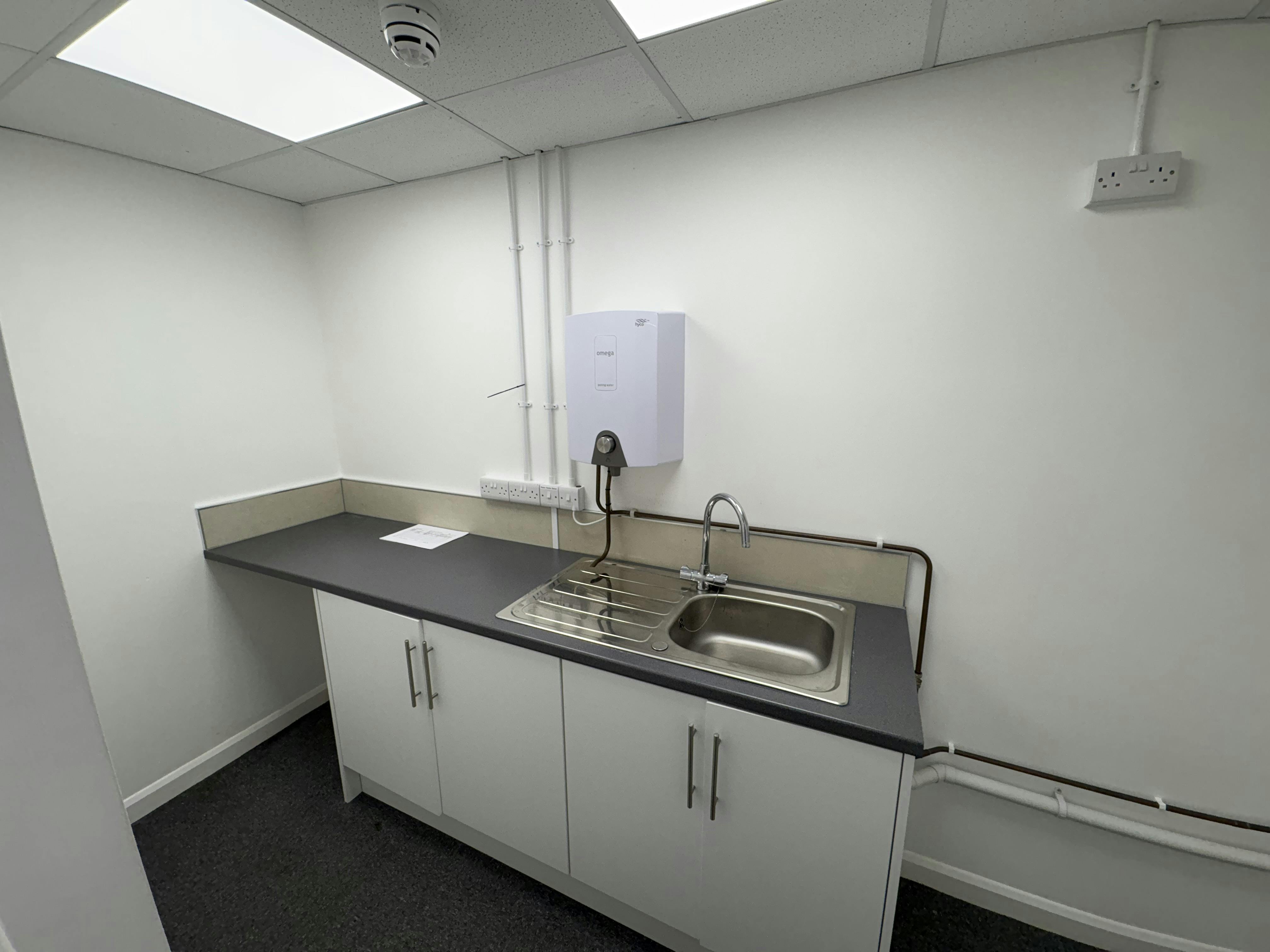 Llys Y Dderwen, Parc Menai - IMG_0001.jpeg