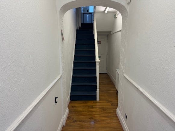 22 York Road, Northampton, 22 York Road, Northampton, Offices / Offices To Let - GF hall.jpg