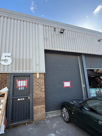 Unit 5 River Ray Industrial Estate, Barnfield Road, Swindon, Industrial To Let - 1.jpg