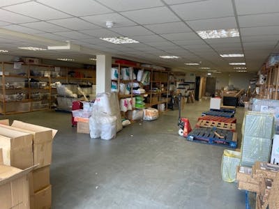 14-18 High Street, Heathfield, Retail To Let - 359.jpg