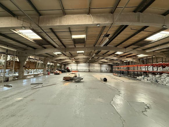 Airborne Industrial Estate, Leigh-on-Sea, Industrial To Let - WhatsApp Image 2026-03-23 at 09.52.45.jpeg