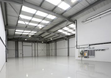250 Centennial Park, Centennial Avenue, Elstree, Industrial To Let - 26 copy.jpg - More details and enquiries about this property