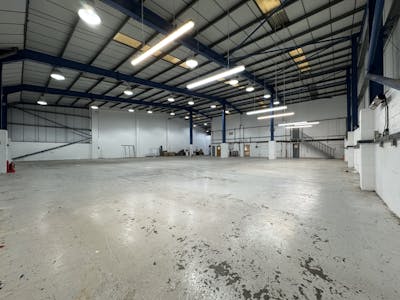 Unit 2, Wokingham, Industrial / Warehouse Lease Assignment - Warehouse