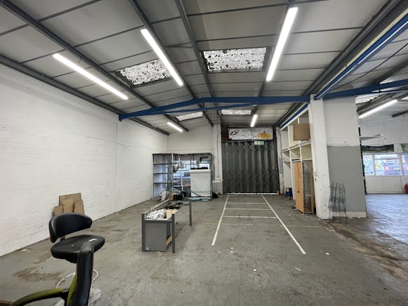 Unit D15/16, Erin Trade Centre, Bumpers Farm Industrial Estate, Chippenham, Industrial To Let - IMG_7802.JPG