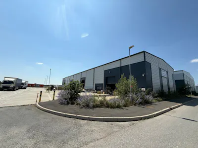 Walker House, Thamesview Business Park, Fenttiman Road, Canvey Island, Industrial To Let - WhatsApp Image 2026-07-10 at 12.25.45 (2).jpeg