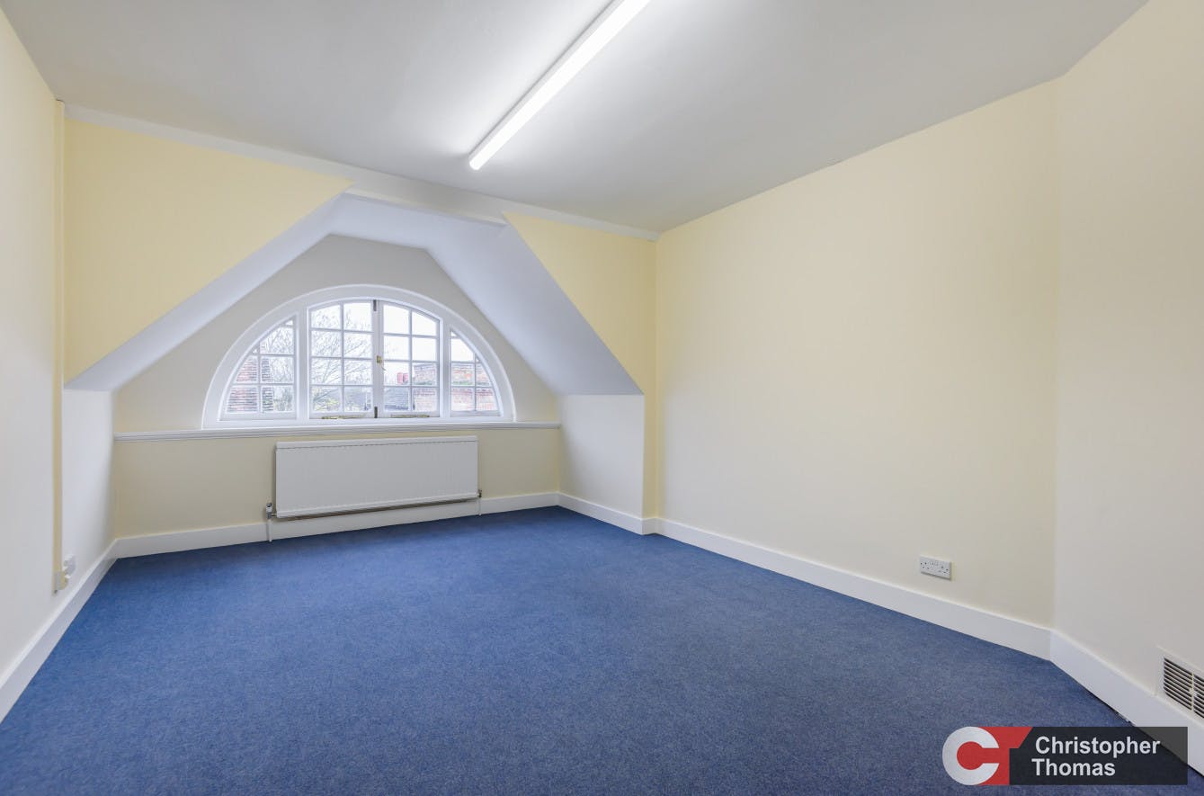 Brocas House, 102a High Street, Eton, Office To Let - 024290ae9f7c4513877484dc27e4f13c.jpg