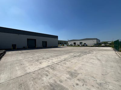 Units 10 & 11, Data Drive, Wakefield, Industrial To Let - 4.jpg