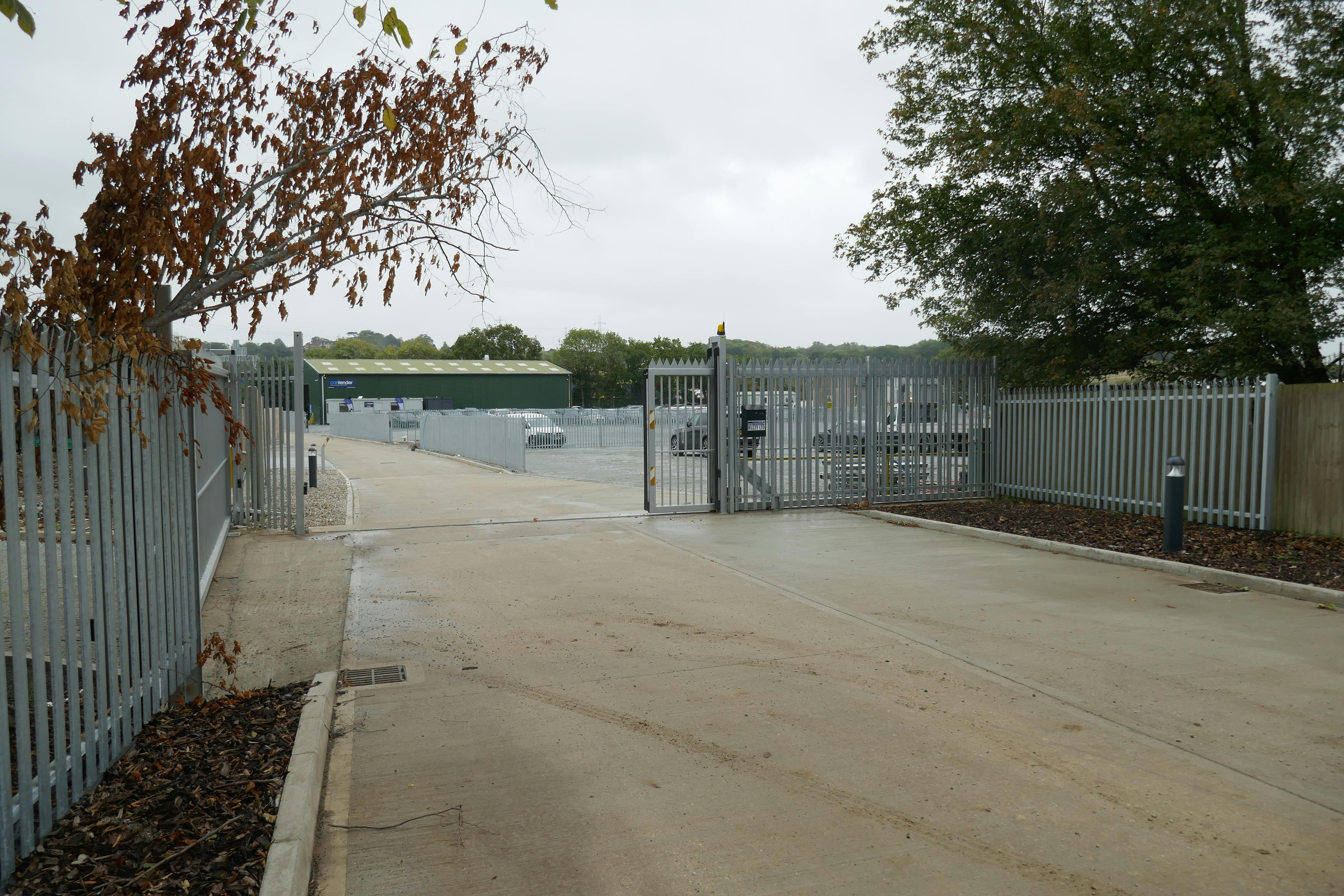 Theydon Business Park, Epping To Let - P1060077.JPG