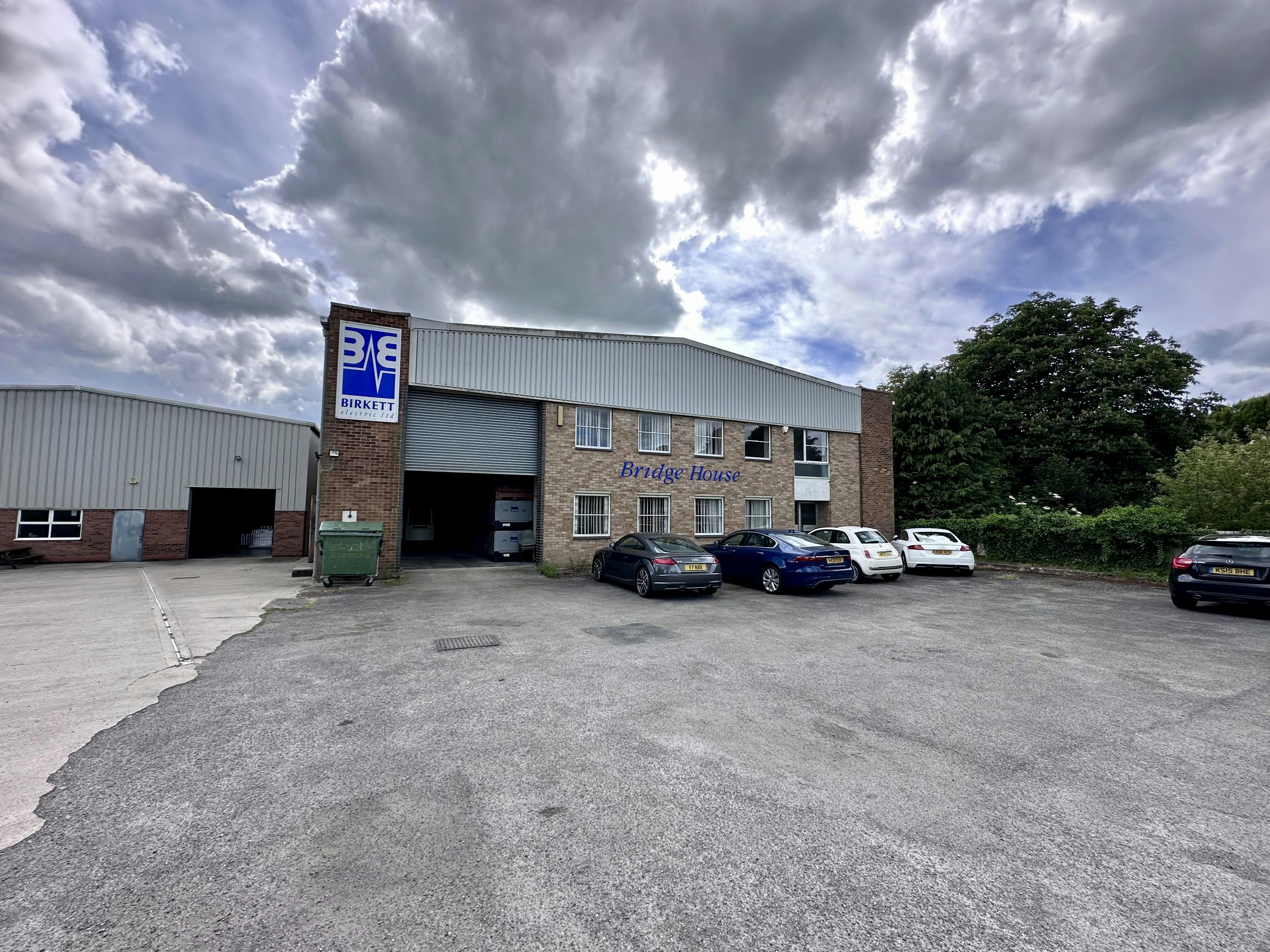 Unit 1 Bridge House, Princes Risborough, Industrial / Other To Let - IMG_6582.jpeg