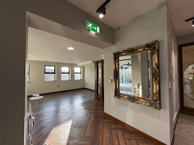 38 North Lane, Leeds, Office To Let - IMG_2170.JPG
