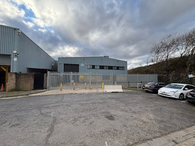 Unit 13 Gateway Industrial Estate, Park Royal, Industrial To Let - 250b5da1-4798-4a7c-b281-7a6cfff5f4eb.jpg