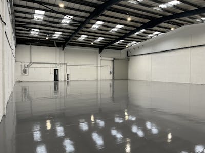 Unit 13, Saxon Way Trading Centre, Saxon Way, West Drayton, Industrial / Warehouse To Let - Photo 2