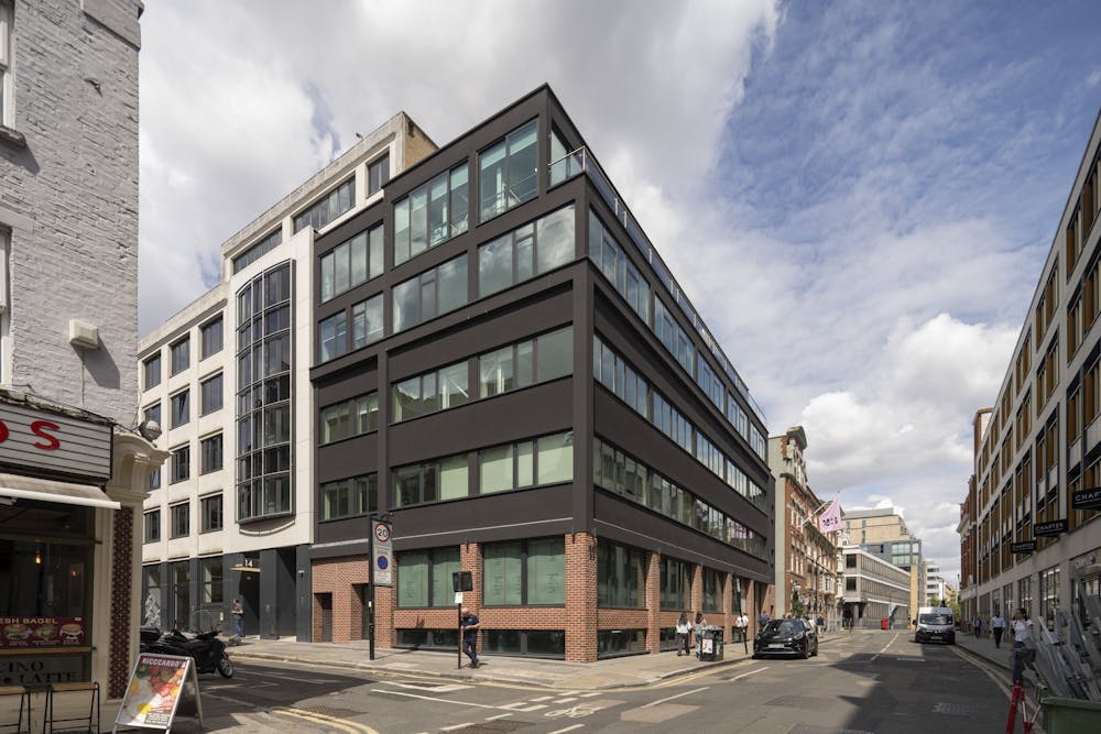 11-21 Paul Street - MC41542079HR.jpg