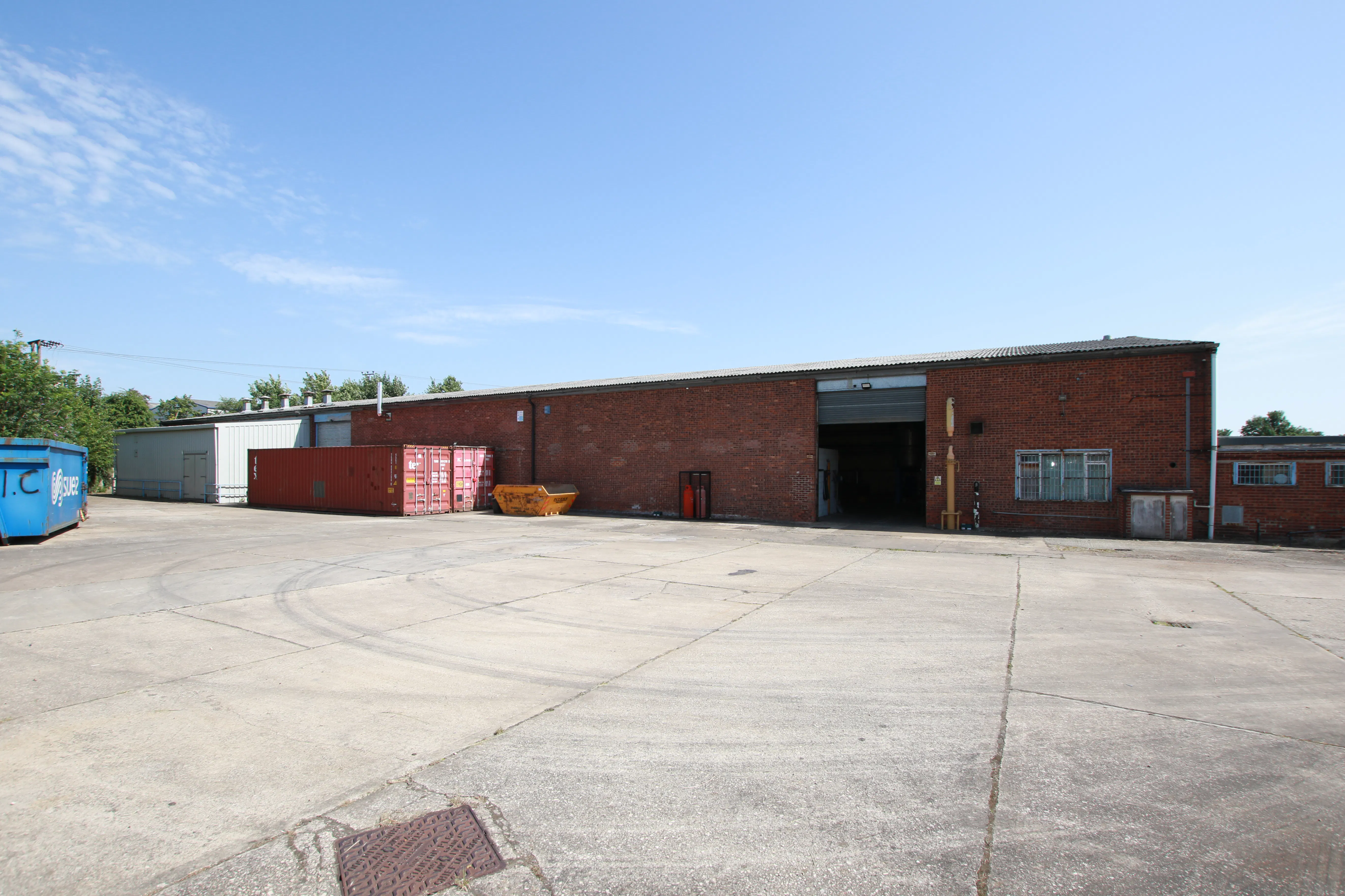 Wakefield Road, Ossett, West Yorkshire, WF5 9JA