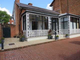 The Lodge, Hartley Wintney, Offices / Retail To Let - IMG_1805.JPG