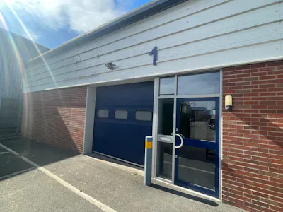 Unit 1, Ratio Point, Evesham, Industrial / Trade Counter / Industrial / Warehouse To Let - IMG-20260921-WA0004.jpg