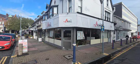 12A Grove Road, Eastbourne, A3 (Restaurants and Cafes) / Office / Retail / Retail - In Town To Let - 20261016_123202.jpg