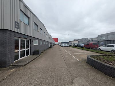 Unit B Manawey Industrial Estate, Holder Road, Aldershot, Industrial / Office To Let - IMG-20260226-WA0002.jpg