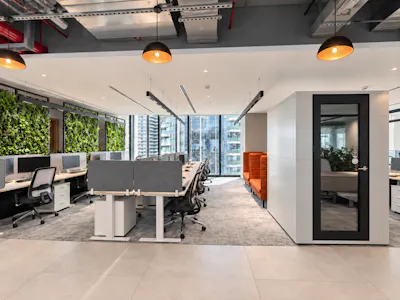 Mashreq Bank Group Headquarters, Financial Center Road, Office To Let - image00011.png