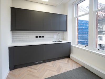 Allan House Suites, Glasgow, Office To Let - Kitchenette