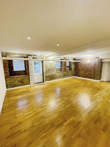 Canonbury Yard Canonbury Business Centre, London, Office To Let - 5fd6278320251107_134818000_iOS 202.jpg