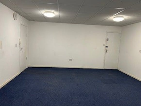 Unit 12 Watchmoor Trade Centre, Camberley, Offices / Industrial / Warehouse To Let - Unit 12..jpg