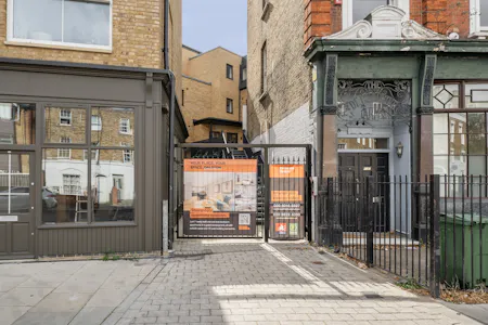 30 Stamford Road, London, E Class Retail / Leisure (no extract - Open A1) / Gym / Light Industrial / Office / Showroom To Let - 1513974 (3).jpg