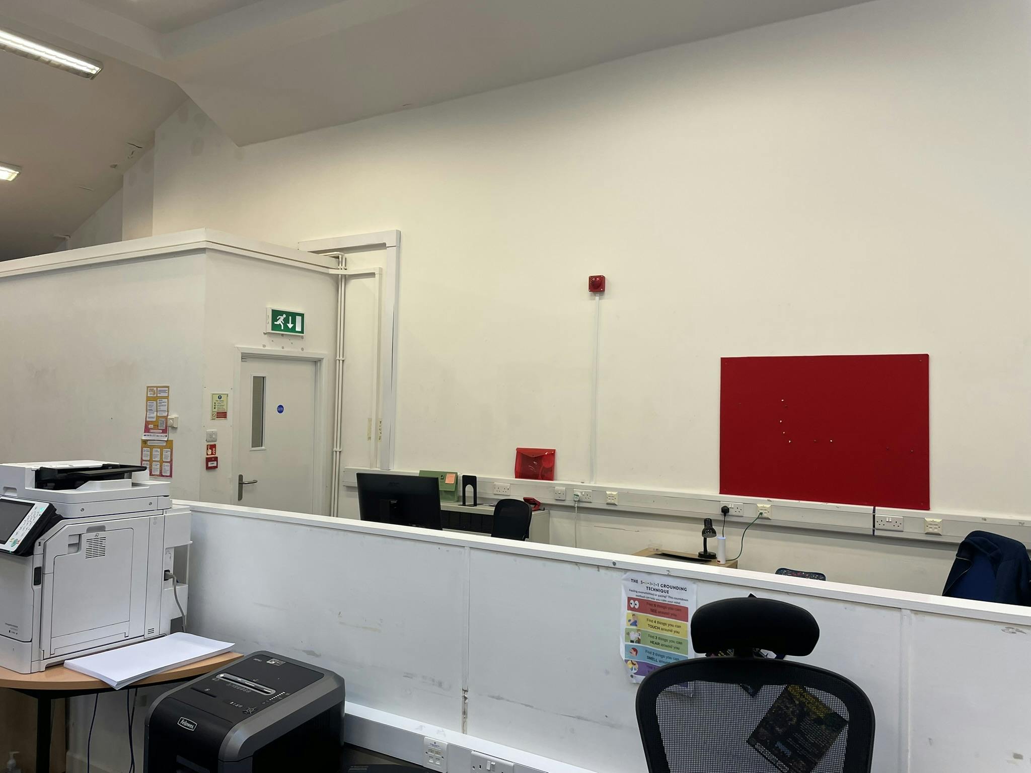 1st Floor, 6 Bank Buildings, Hastings, Office To Let - IMG_3353.JPEG