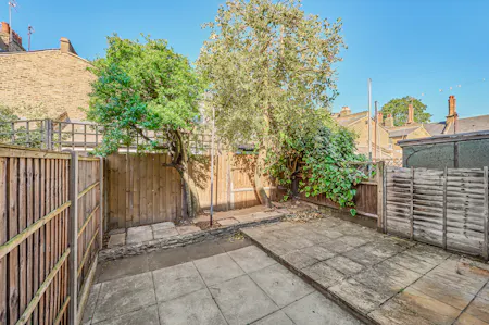 Tuskar Street, London, Terraced house To Let - Back Garden
