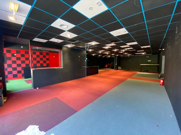 163-167 Fleet Road, Fleet, Retail To Let - 84f5525ce38a40098e45bdd4d181f76f.JPG