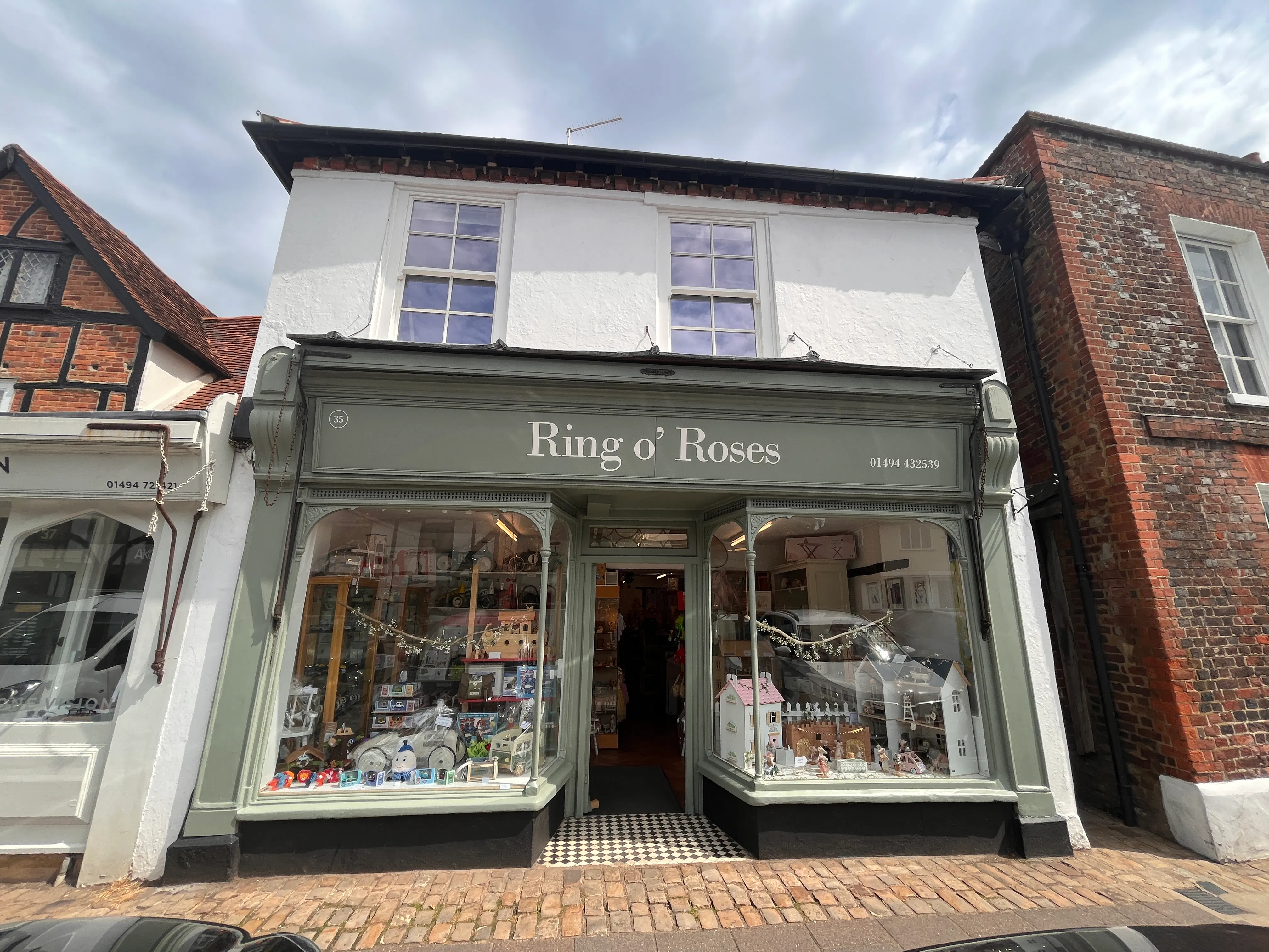 35 High Street, Amersham, Offices / Retail For Sale - 20260615_100355912_iOS.jpg
