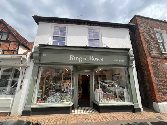35 High Street, Amersham, Offices / Retail For Sale - 20260615_100355912_iOS.jpg