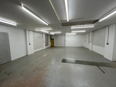 11 Cygnus Business Centre, London, Industrial To Let - IMG_7089.jpeg