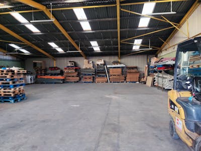 Mill Lane Trading Estate, Tenbury Wells, Industrial/Logistics For Sale - IMG_20221029_161836 1.jpg