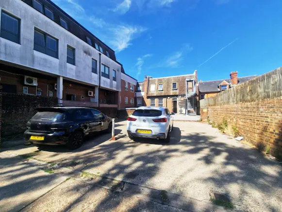 First Floor, 21-23 Wote Street, Basingstoke, Office To Let - 20260807_110921.jpg