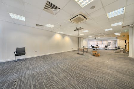 52-58 Commercial Road, London, Office To Let / For Sale - 13595352668d4324c912c8ARW1.jpg