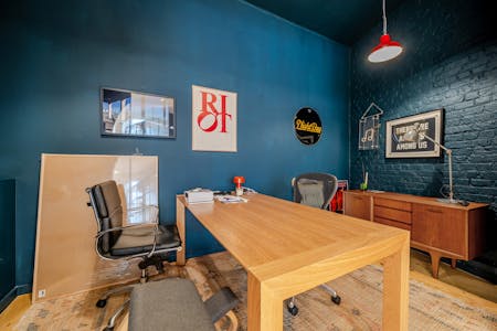 First Floor Front, 17 Willow Street, London, Office To Let - 13723207690a7e9f9594a.jpg