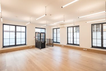 78A Luke Street, London, Offices To Let - MC17959668HR.jpg - More details and enquiries about this property