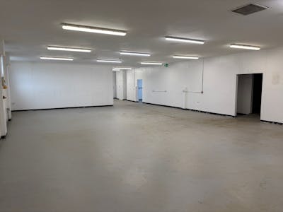 Unit 4D, London, Industrial/Logistics To Let - 9.jpg