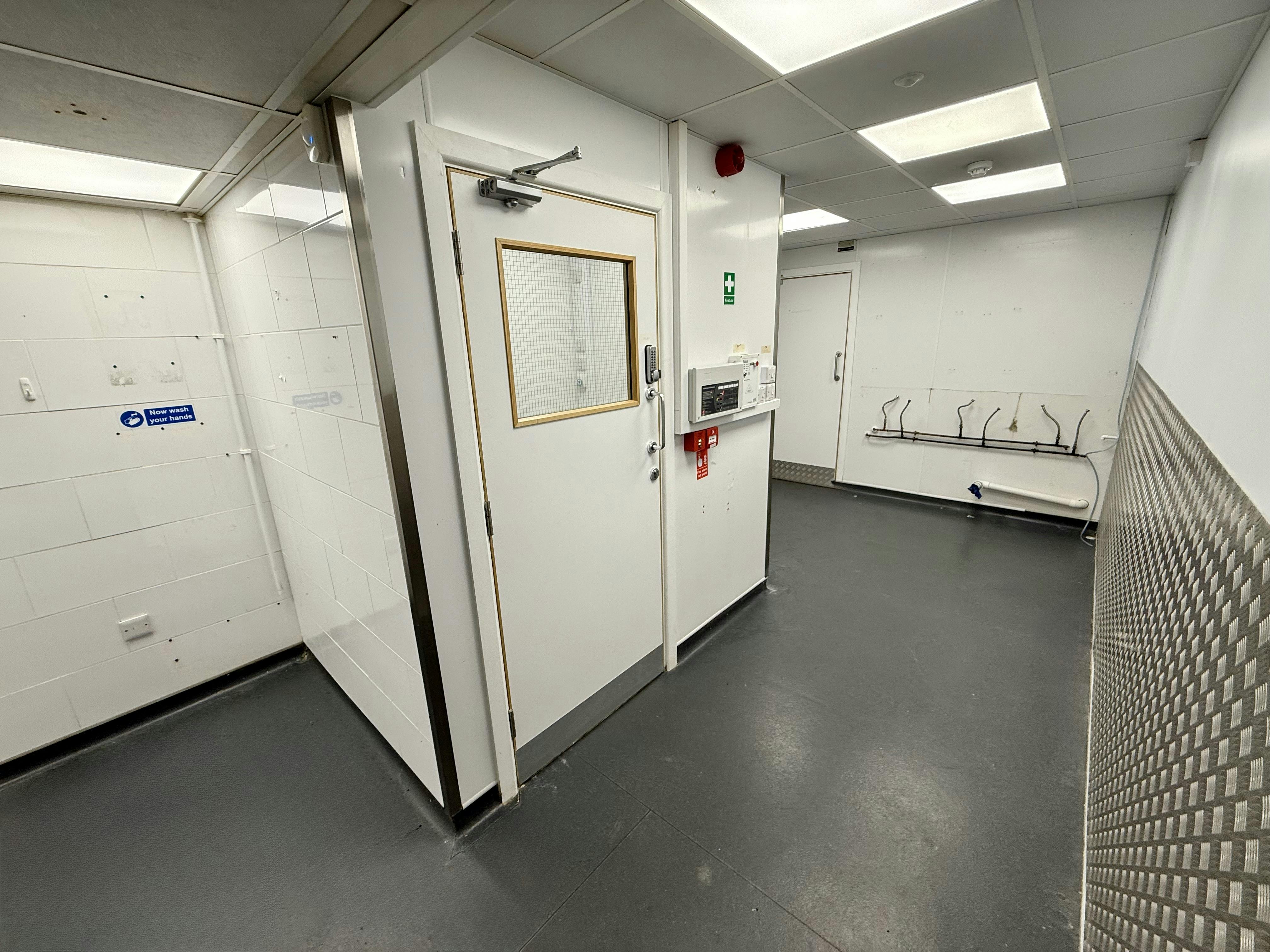 48-50 Medomsley Road, Consett, Retail To Let - IMG_4357.jpeg