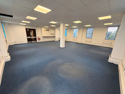 Suite F, Spa House, 69 Southend Road, Hockley, Office To Let - WhatsApp Image 2026-06-02 at 09.01.07 (1).jpeg