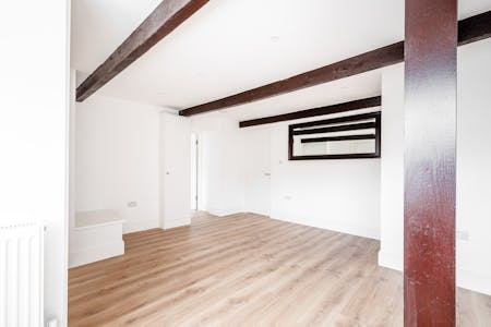 Flat 3F - 12 Hanbury Street, London, Residential To Let - Hanbury St 12 3F  Low Res 3.jpg